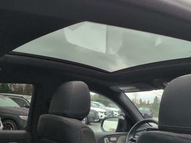 Thumbnail: 2026 Mercedes-Benz GLE - 23