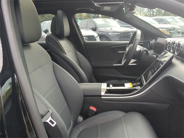 Thumbnail: 2025 Mercedes-Benz C-Class - 23