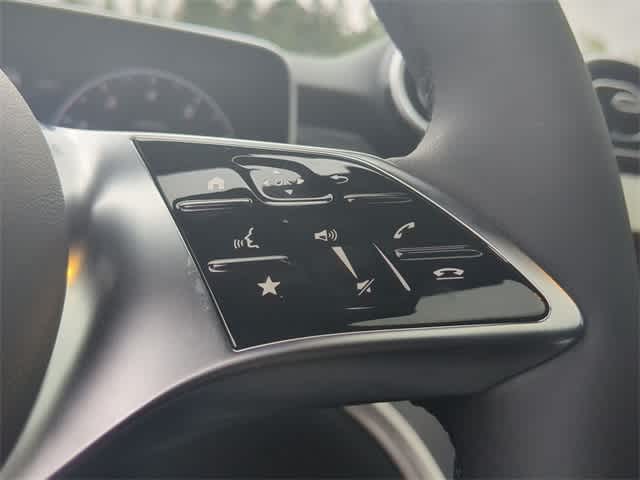 Thumbnail: 2025 Mercedes-Benz GLC - 26