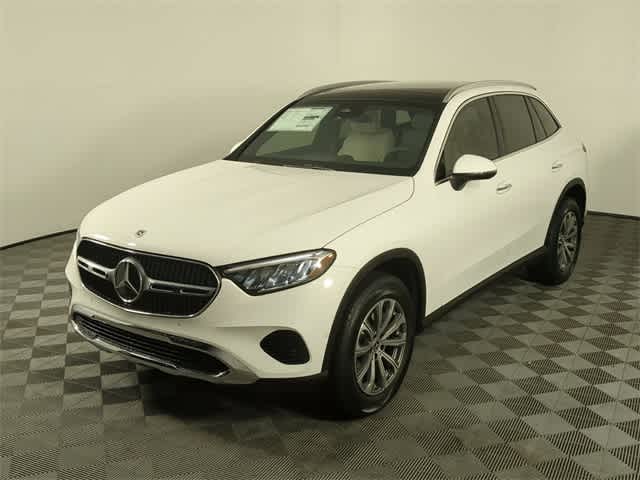 Thumbnail: 2026 Mercedes-Benz GLC - 4