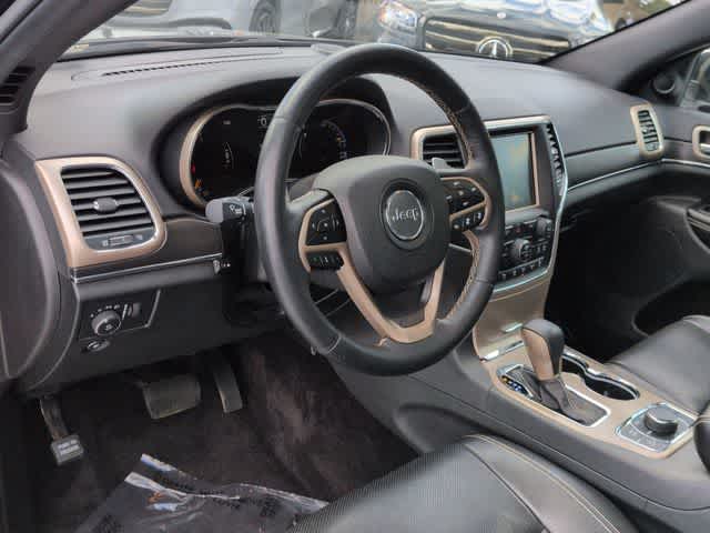 Thumbnail: 2017 Jeep Grand Cherokee - 10