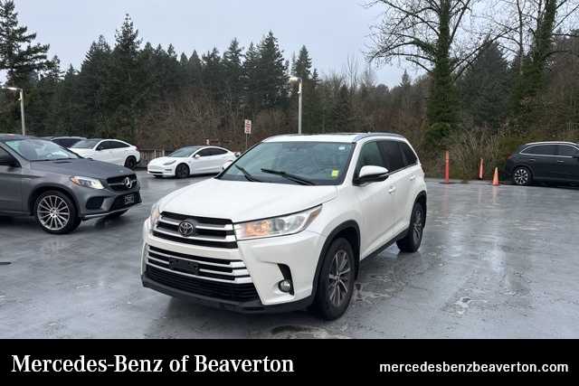 Thumbnail: 2019 Toyota Highlander - 1