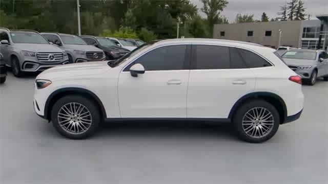 Thumbnail: 2025 Mercedes-Benz GLC - 5