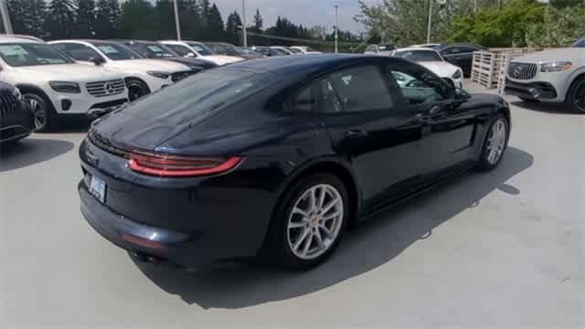 Thumbnail: 2018 Porsche Panamera - 8