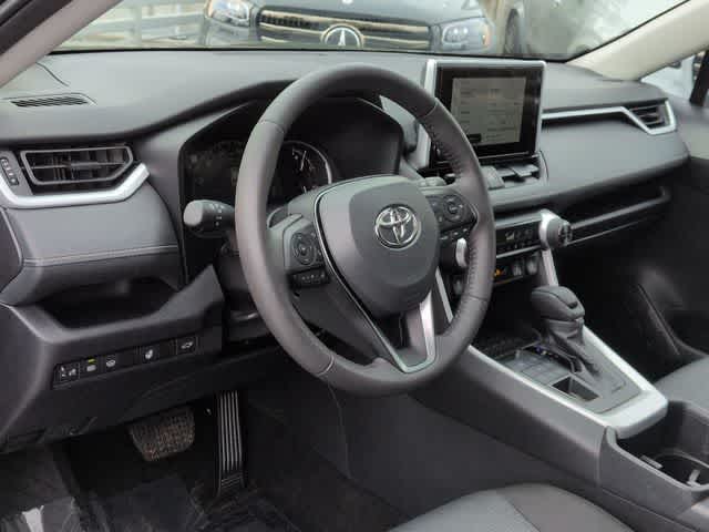 Thumbnail: 2025 Toyota RAV4 - 10