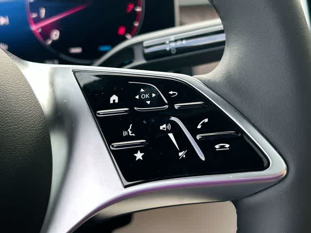 Thumbnail: 2026 Mercedes-Benz GLC - 27