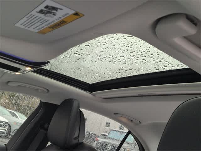 Thumbnail: 2025 Mercedes-Benz C-Class - 19