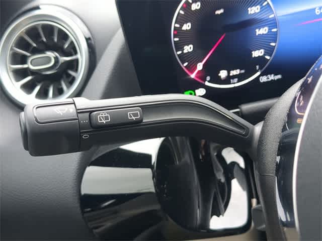 Thumbnail: 2025 Mercedes-Benz GLA - 28