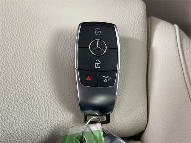 Thumbnail: 2025 Mercedes-Benz GLA - 35