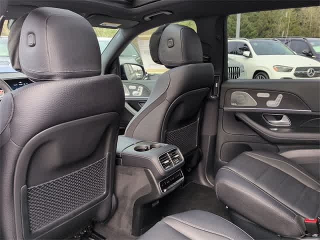 Thumbnail: 2026 Mercedes-Benz GLS - 17