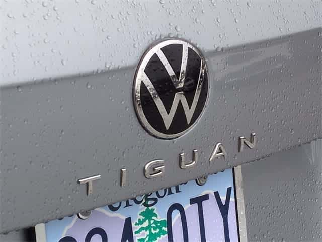 Thumbnail: 2024 Volkswagen Tiguan - 11