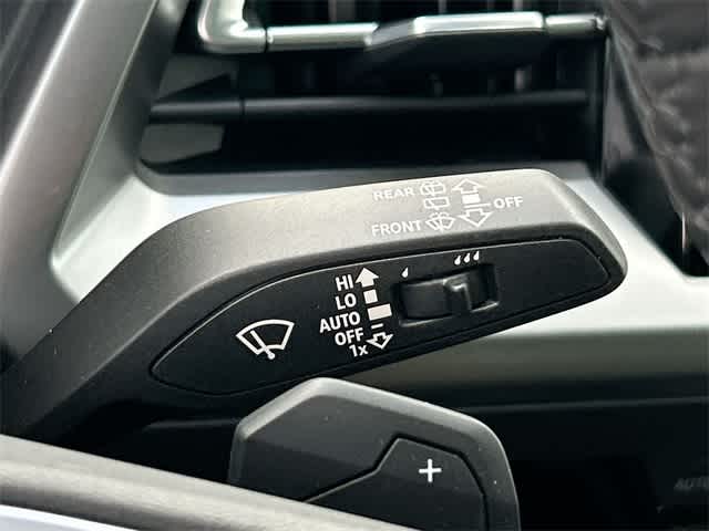 Thumbnail: 2023 Audi Q4 e-tron - 27