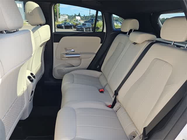 Thumbnail: 2025 Mercedes-Benz GLA - 21