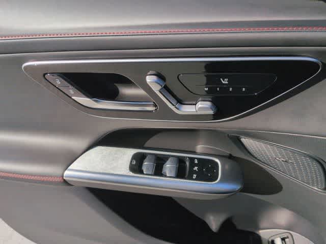 Thumbnail: 2026 Mercedes-Benz GLC - 17