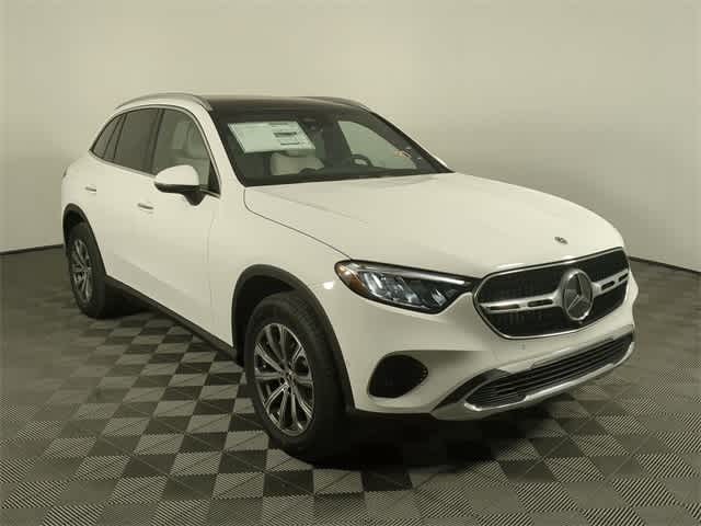 Thumbnail: 2026 Mercedes-Benz GLC - 2