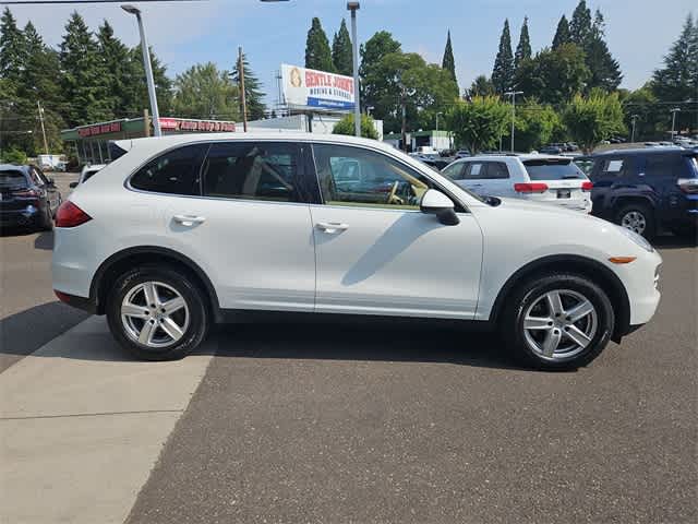 Thumbnail: 2014 Porsche Cayenne - 2