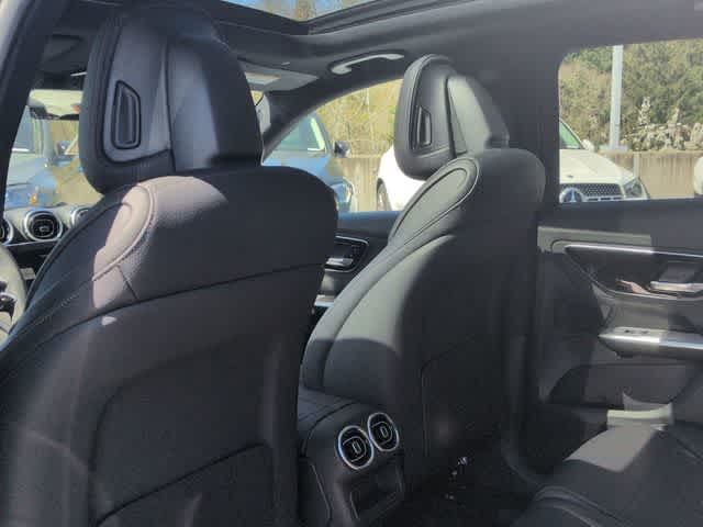 Thumbnail: 2026 Mercedes-Benz GLC - 18