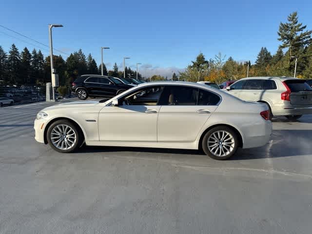Thumbnail: 2016 BMW 5 Series - 8