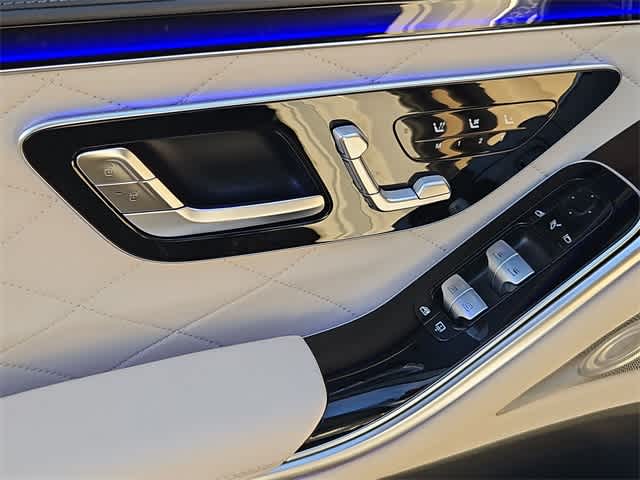 Thumbnail: 2025 Mercedes-Benz S-Class - 18