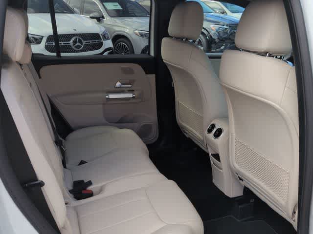Thumbnail: 2026 Mercedes-Benz GLB - 21