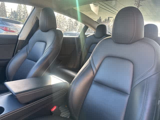 Thumbnail: 2023 Tesla Model 3 - 13