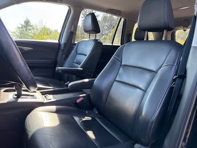 Thumbnail: 2016 Honda Pilot - 13