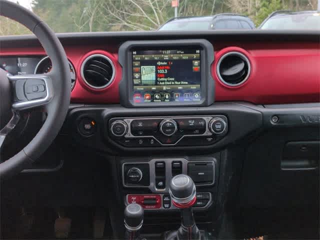 Thumbnail: 2023 Jeep Wrangler - 28