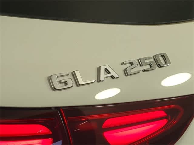 Thumbnail: 2026 Mercedes-Benz GLA - 12