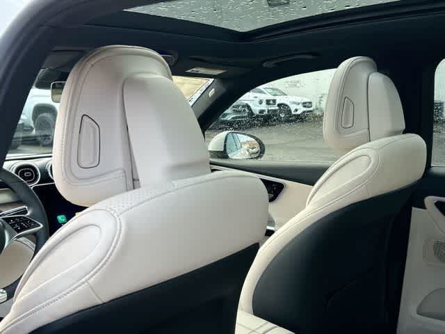 Thumbnail: 2026 Mercedes-Benz GLC - 19