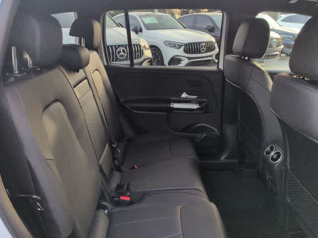Thumbnail: 2026 Mercedes-Benz GLB - 21