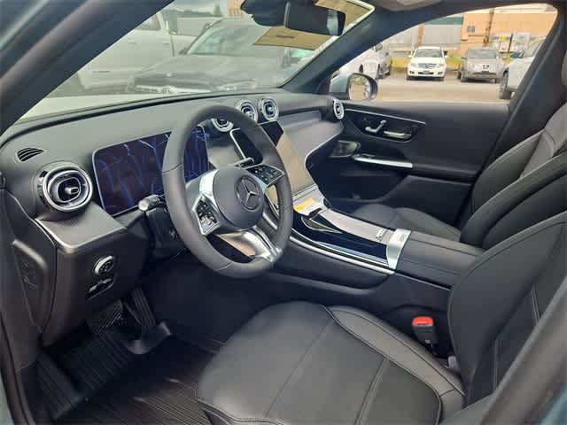 Thumbnail: 2025 Mercedes-Benz GLC - 10