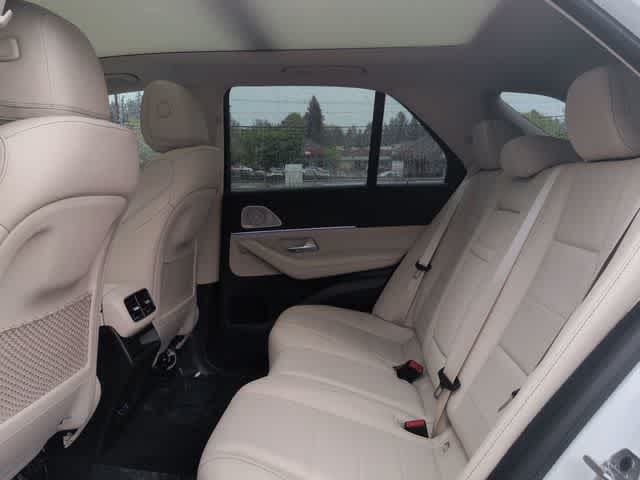 Thumbnail: 2026 Mercedes-Benz GLE - 19