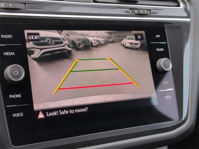 Thumbnail: 2024 Volkswagen Tiguan - 30