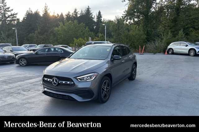 Thumbnail: 2021 Mercedes-Benz GLA - 1