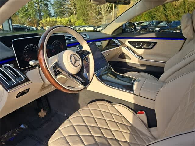 Thumbnail: 2025 Mercedes-Benz S-Class - 10