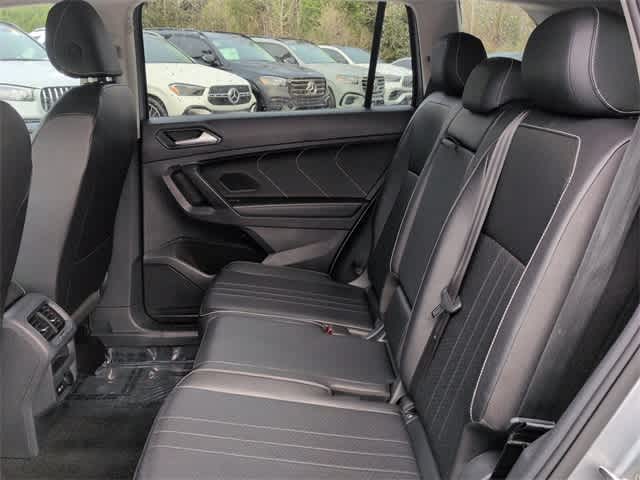 Thumbnail: 2024 Volkswagen Tiguan - 19