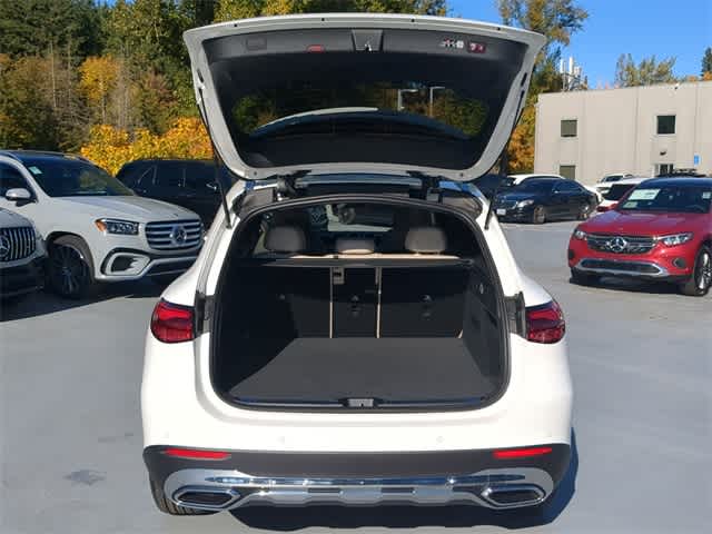 Thumbnail: 2026 Mercedes-Benz GLC - 34