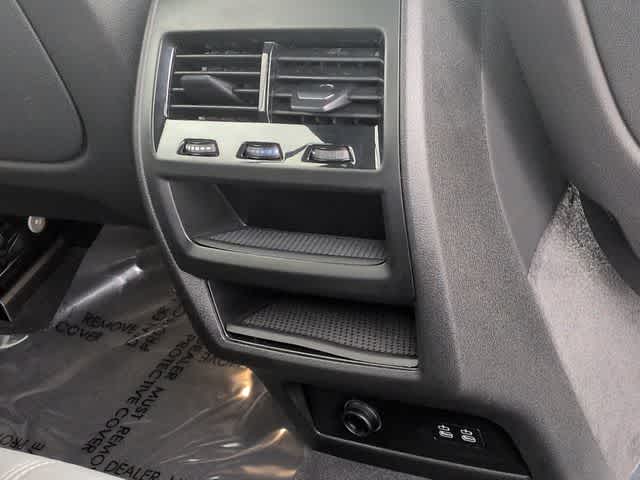 Thumbnail: 2026 BMW X5 - 22