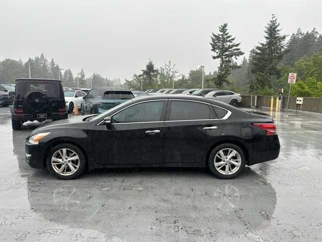 Thumbnail: 2013 Nissan Altima - 8