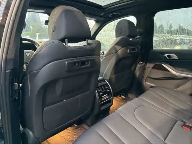 Thumbnail: 2021 BMW X5 - 10