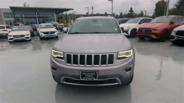 Thumbnail: 2016 Jeep Grand Cherokee - 3