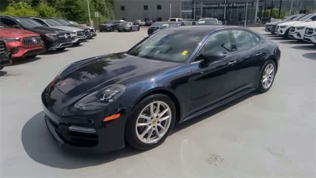 Thumbnail: 2018 Porsche Panamera - 4