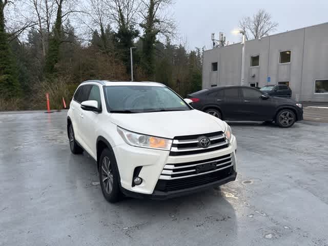 Thumbnail: 2019 Toyota Highlander - 3