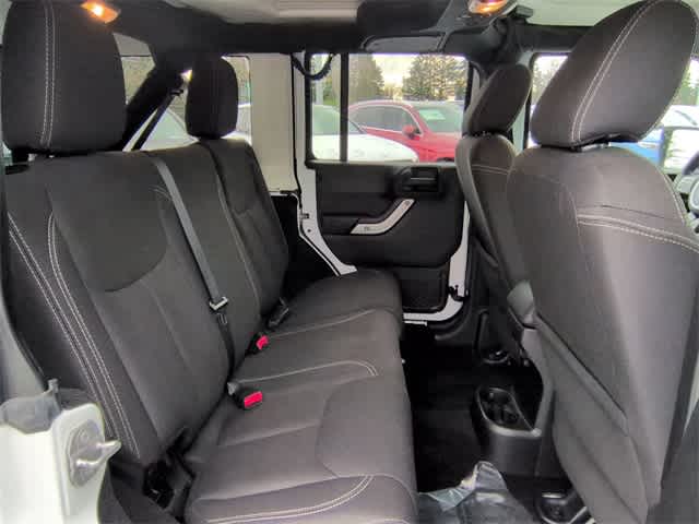 Thumbnail: 2016 Jeep Wrangler - 22