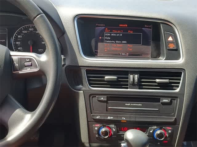 Thumbnail: 2012 Audi Q5 - 30