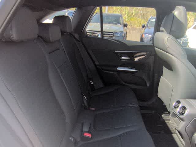 Thumbnail: 2026 Mercedes-Benz GLC - 21