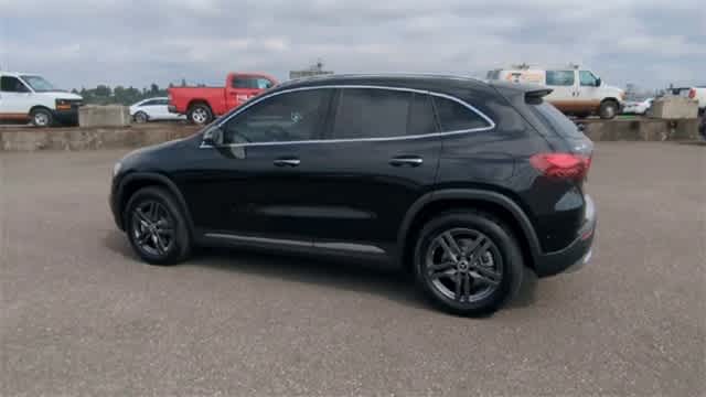 Thumbnail: 2026 Mercedes-Benz GLA - 6