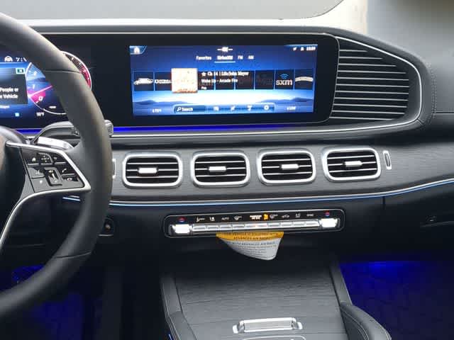 Thumbnail: 2026 Mercedes-Benz GLS - 28