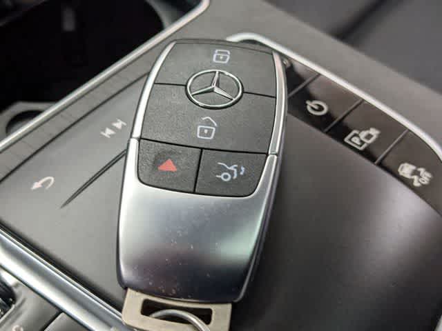 Thumbnail: 2021 Mercedes-Benz GLC - 41