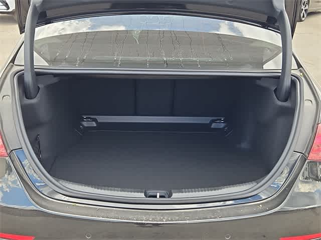 Thumbnail: 2025 Mercedes-Benz C-Class - 37